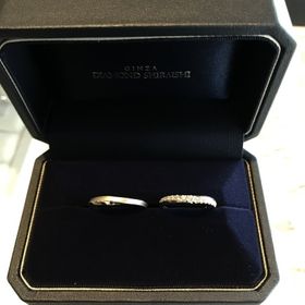 【銀座ダイヤモンドシライシの口コミ】 店員さんのご丁寧かつ親切なご対応により、
希望以上の指輪に出会うことが…