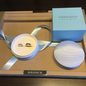 【【閉業】フラー・ジャコー(FURRER-JACOT)の口コミ】 シンプルでなおかつ、指が細い私にぴったりなのがフラージャコーでした。
…