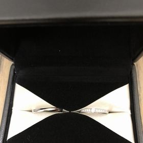 【エクセルコダイヤモンド(EXELCO DIAMOND)の口コミ】 価格帯が安すぎず高すぎずちょうど良かった。
女性もの、男性もの共に、上…