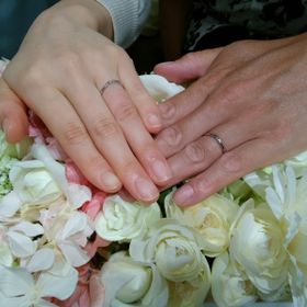 【アイプリモ(I-PRIMO)の口コミ】 
かたちは決めていたもののとりあえずつけた感じで決めたいと思っていまし…