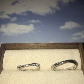 【PORTADA(ポルターダ)の口コミ】 たくさんの指輪を試着しました。ポルターダはデザインがどれも素敵で悩み…