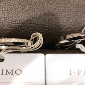 【アイプリモ(I-PRIMO)の口コミ】 中性的な感じが良かったです。丸い指輪の女性らしさでもなく、角ばった男…