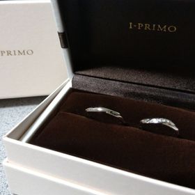 【アイプリモ(I-PRIMO)の口コミ】 デザインも大事でしたが、付け心地が１番よかったものを選びました。婚約…