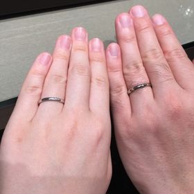 【アイプリモ(I-PRIMO)の口コミ】 シンプルな指輪で探していました。石入りが良かったのですが、キラキラし…