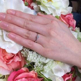 【アイプリモ(I-PRIMO)の口コミ】 たくさんの指輪のデザインの中から気に入ったデザインをいくつか選び、そ…