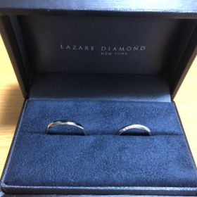 【ラザール ダイヤモンド(LAZARE DIAMOND)の口コミ】 元々、同ブランドの違う種類の指輪を検討していて、試着をと思い来店しま…