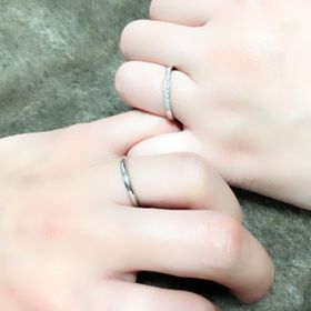 【銀座ダイヤモンドシライシの口コミ】 もともとここのブランドかハイブランドどちらかで悩んでいたが、欲しかっ…