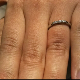 【エクセルコダイヤモンド(EXELCO DIAMOND)の口コミ】 めっちゃ可愛い‼
最初に見たときから可愛い‼
と思い、試着させてもらい
さ…