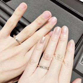 【エクセルコダイヤモンド(EXELCO DIAMOND)の口コミ】 結婚指輪はどこもシンプルで似通ったデザインが多い中、こちらのリングは…