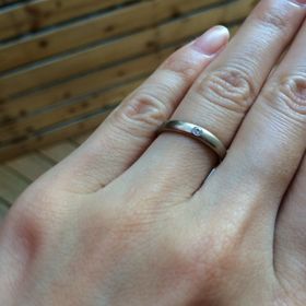 【NIESSING(ニーシング)の口コミ】 指輪購入の決め手は、シンプルで飽きのこないデザインと信頼できるブラン…