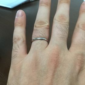 【アイプリモ(I-PRIMO)の口コミ】 何種類も試着させてもらいましたが、この指輪の一番付け心地が良くて違和…