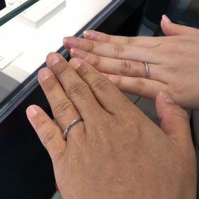 【銀座ダイヤモンドシライシの口コミ】 最初は下見程度のつもりで来店しましたが、お店の方の対応もよく、いくつ…