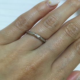 【エクセルコダイヤモンド(EXELCO DIAMOND)の口コミ】 普段から付けたいのでシンプルなデザインにしたいと考えていました。色々…