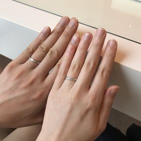 【JEWELRY  KAMATA(ジュエリーかまた)の口コミ】 エレガントかつ、少しアンティークっぽい感じのデザインです。女性の指輪…