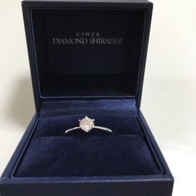 【銀座ダイヤモンドシライシの口コミ】 友達がダイヤモンドシライシで購入したと聞いてネットで色々調べてみて保…