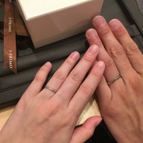 【アイプリモ(I-PRIMO)の口コミ】 2人のお揃いのラインと、男性はシンプルに女性は華やかにキラキラするとこ…