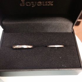 【Joyeux(ジョワイユ)】の口コミ 元々シンプルなデザインが好みだったので引っかからない物を選んでもらいま...