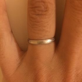 【STAR JEWELRY(スタージュエリー)の口コミ】 いくつものブランドを回り試着してみたのですが、妻も私も指が細長いタイ…