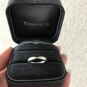 【ティファニー(Tiffany & Co.)の口コミ】 滑らかで美しく、中央のクロスしている部分がとても綺麗です。何店舗か周…