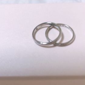 【アイプリモ(I-PRIMO)の口コミ】 とてもシンプルで女性のリングには細かく入っているダイヤモンドがとても…