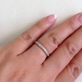 【Ponte Vecchio(ポンテヴェキオ)の口コミ】 デザインに一目惚れしました！プラチナだけでなく、縁の部分がゴールドな…