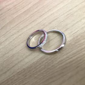 【アイプリモ(I-PRIMO)の口コミ】 指輪の決め手はデザインと価格で決めました。まずデザインは、ただシンプ…