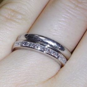 【ティファニー(Tiffany & Co.)の口コミ】 この指輪は彼から結婚指輪としてもらいました。
ただ、サプライズというわ…