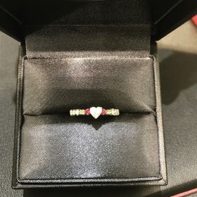 【ジュエリーハナジマの口コミ】 ハートシェイプが良くて探していたところ、ステキなラザールダイヤのお店…