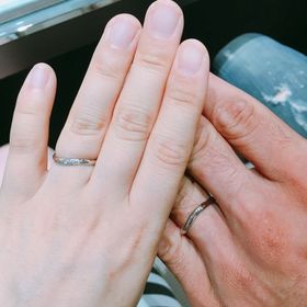 【アイプリモ(I-PRIMO)の口コミ】 シンプル過ぎず、飽きのこないデザインがとても気に入りました。形が真っ…