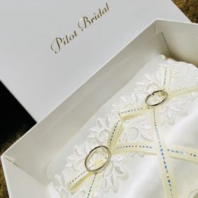 【PILOT BRIDAL(パイロットブライダル)】の口コミ 旦那が普段アクセサリーをつけない人なので、つけ心地の良さに重点を置いて...