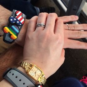 【銀座ダイヤモンドシライシの口コミ】 指輪選びで幾つか条件がありました。男性用も細身であること。女性用にダ…