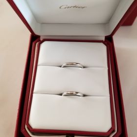 【カルティエ(Cartier)の口コミ】 彼と購入の際、プラチナでシンプルなもの、同じシリーズそして歴史のある…