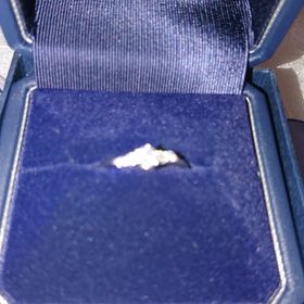 【銀座ダイヤモンドシライシの口コミ】 飽きが来ないデザインと、質の高いダイヤモンドが気に入ったので、こちら…