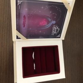【Beauty and the Beast(ディズニー美女と野獣)の口コミ】 この指輪を見た瞬間にこれだ！と思い決めました(笑)
旦那さんはエンゲージ…