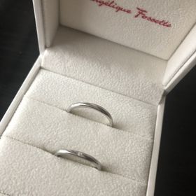 【アンジェリックフォセッテ(Angelique Fossette)の口コミ】 3件ぐらい指輪をみにいきましたが好みな指輪になかなか出会うことができま…