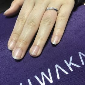 【俄(にわか)の口コミ】 ネットで見た時に可愛いと思って
お店にいって実物を見たら
ダイヤの輝き…