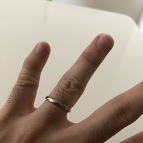 【&tique(アンティック)の口コミ】 1番の決めては、真ん中の部分がつや消しになっているところがシンプルでか…