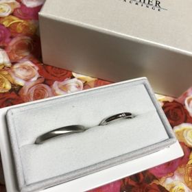 【FISCHER(フィッシャー)の口コミ】 お店の隅から隅まで試着して、何個か選んで、最終的に取捨選択してしぼっ…