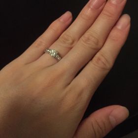 【ヴァン クリーフ＆アーペル(Van Cleef & Arpels)の口コミ】 デザインが主役のダイヤモンドを引き立てており、特別な輝きを放っている…