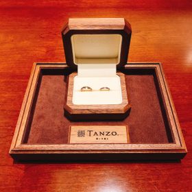 【TANZO.(鍛造指輪)の口コミ】 自分の指のサイズが既製品では、なかなかフィットするものが無いなか、TAN…