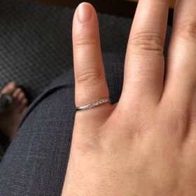 【HOSHI no SUNA 星の砂(ほしのすな)の口コミ】 一目惚れです。デザインと手触り、お店の方から伺ったブランドの話など、…