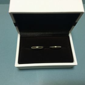 【アイプリモ(I-PRIMO)の口コミ】 シンプルだけど、上の部分にメレダイヤが付いているので、少し豪華な気分…