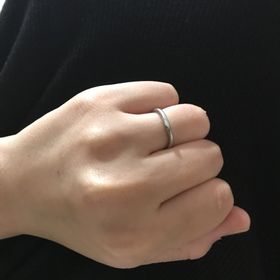 【ケイウノ ブライダル(K.UNO BRIDAL)の口コミ】 シンプルなものというのは決まっていましたが、具体的なデザインは見て決…