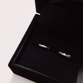 【BIJOUPIKO(ビジュピコ)の口コミ】 いろんな指輪をみているなかでなかなかしっくり来るものがなく、内側にイ…