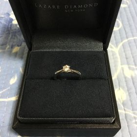 【ラザール ダイヤモンド(LAZARE DIAMOND)の口コミ】 2人で見に行って見栄えがよく可愛かったので購入しました。お店の方も凄く…