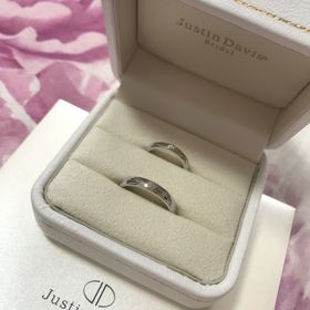 【Justin Davis Bridal(ジャスティンデイビスブライダル)の口コミ】 カタログを見た際に見てみたい商品が2つあって、両方着用させて頂いた結果…