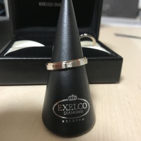 【エクセルコダイヤモンド(EXELCO DIAMOND)の口コミ】 シンプルではなく、派手でもなく、人とは違ってかぶることがないデザイン…