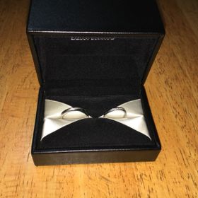 【エクセルコダイヤモンド(EXELCO DIAMOND)の口コミ】 接客がとてもよく私達夫婦に会うリングを選ぶ手助けを親身にしていただき…