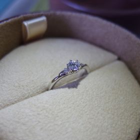 【COLANY(コラニー)の口コミ】 派手すぎないけれどオシャレなデザイン、というのが個人的に探していた上…