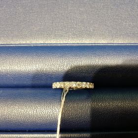 【銀座ダイヤモンドシライシの口コミ】 会社帰りにさっと色んなお店を回ったりしていた中での一件です。とにかく…